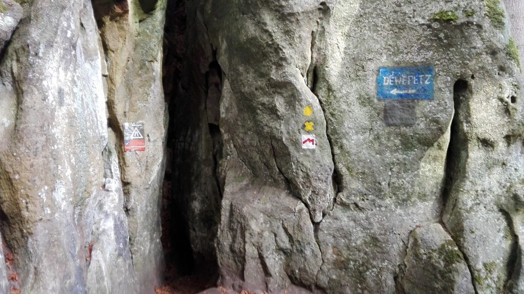 Mullerthal Trail Felsspalte